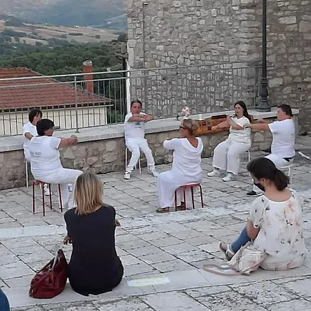 Diffuso Di *