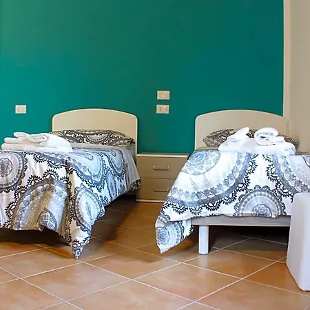 Diffuso Di Hotel *
